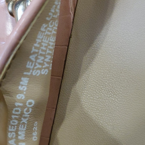 Steven by Steve madden open toe pink  croc embossed leather sandals size 9.5 - Picture 9 of 12